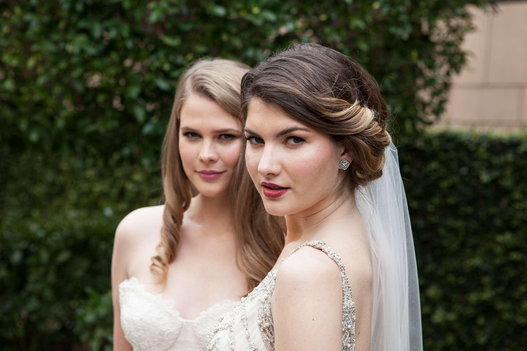 Park Hyatt Melbourne Hotel Exterior foto Two brides at a lesbian wedding