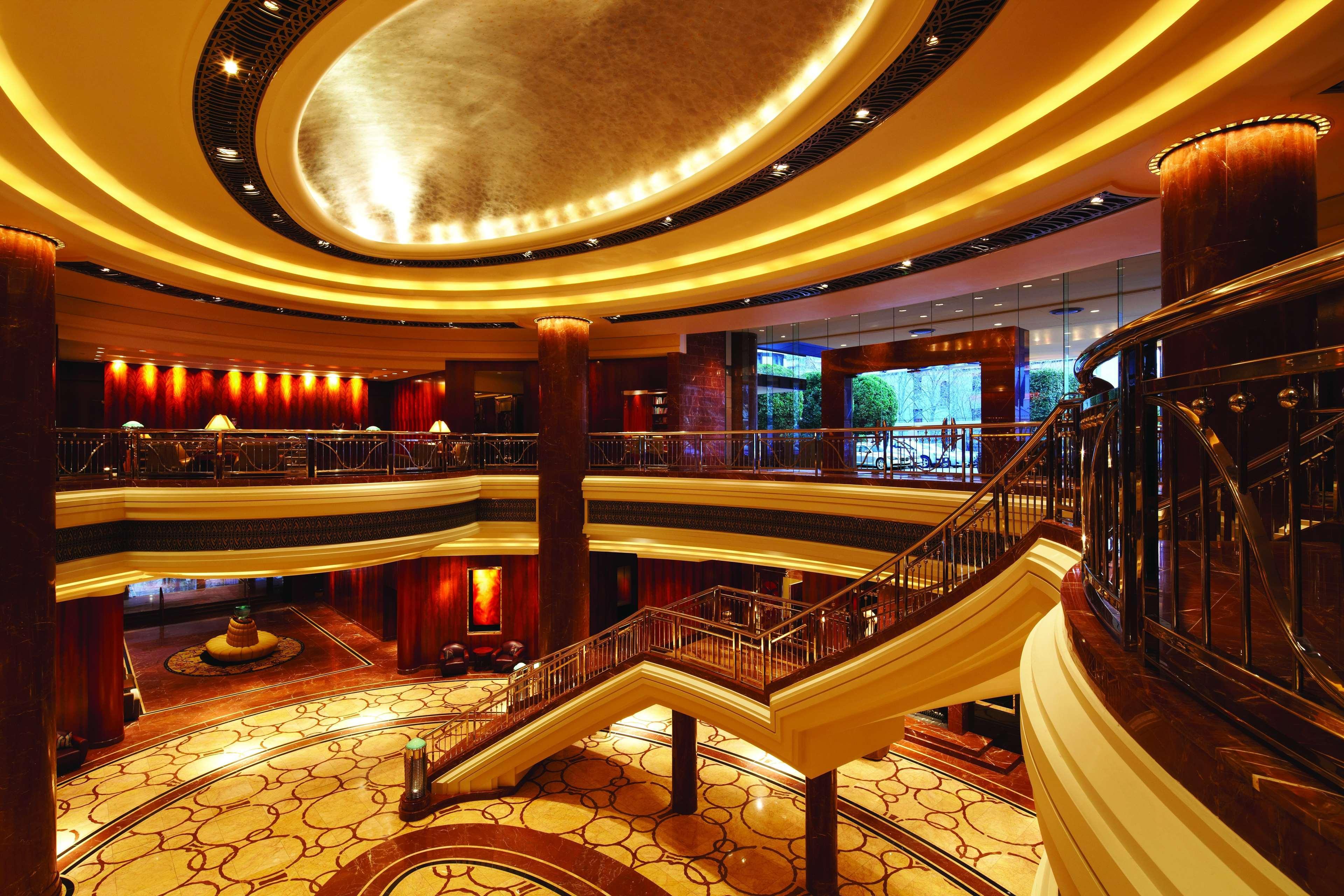 Park Hyatt Melbourne Hotel Exterior foto The lobby of the Conrad Dubai